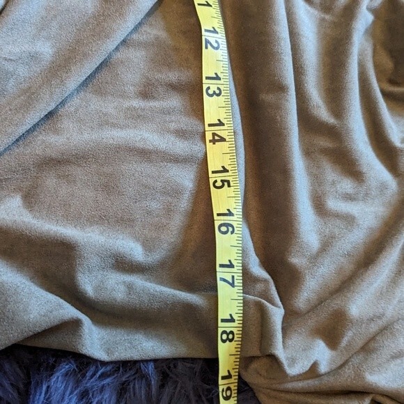 Signature Faux Suede Tie Wrap Mossy Sage Green Lightweight Cardigan Size Small - Picture 3 of 7